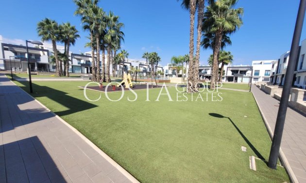 Wiederverkauf - House -
Orihuela Costa