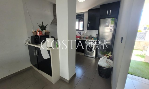 Wiederverkauf - House -
Orihuela Costa