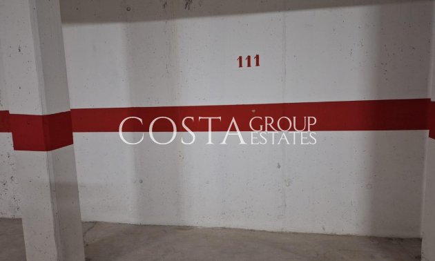 Wiederverkauf - House -
Orihuela Costa