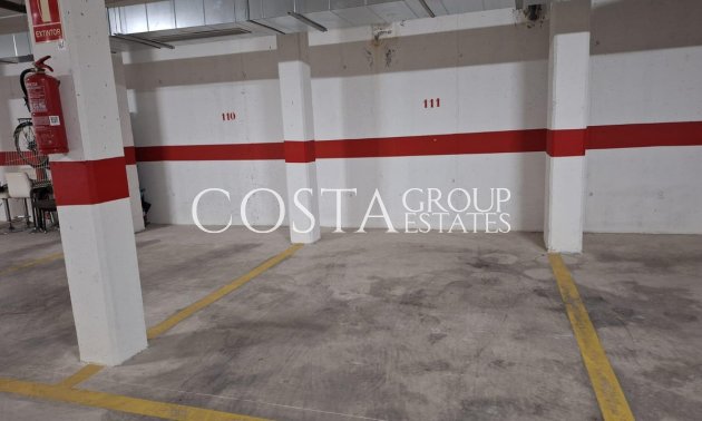 Wiederverkauf - House -
Orihuela Costa