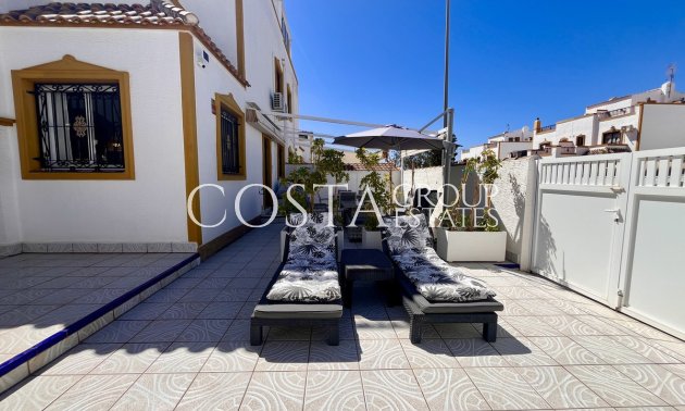 Herverkoop - Huis -
Los Montesinos - Los Montesinos Centro