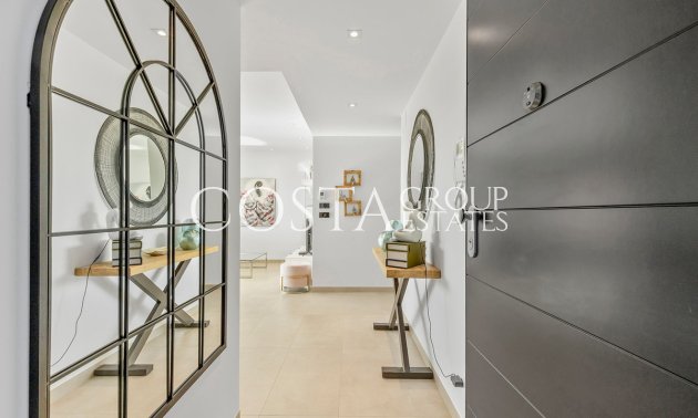 Resale - Apartments -
Orihuela Costa