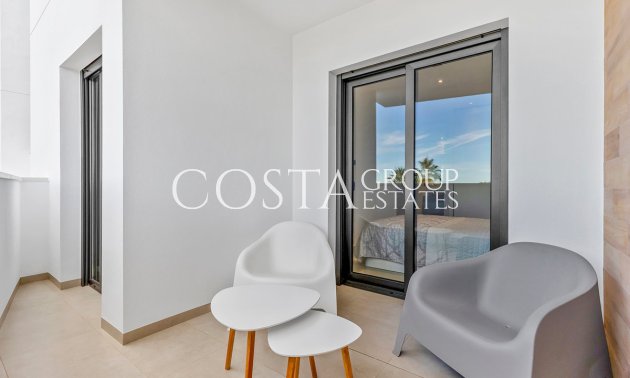 Resale - Apartments -
Orihuela Costa