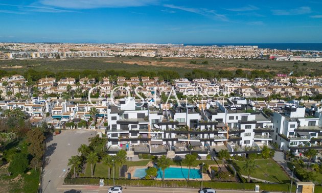 Resale - Apartments -
Orihuela Costa