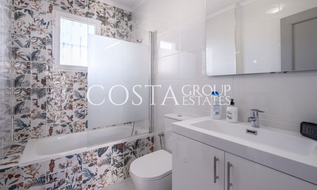 Herverkoop - Huis -
Orihuela Costa - Playa Flamenca