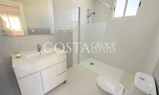 Herverkoop - Villa -
Dolores - Dolores Centro