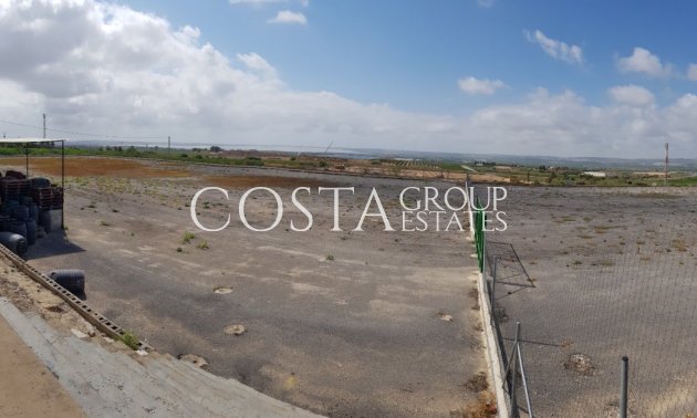 Herverkoop - Villa -
Los Montesinos - Los Montesinos Centro