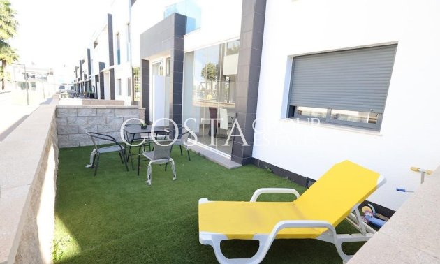 Herverkoop - Huis -
Orihuela Costa - La Zenia