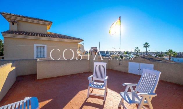 Revente - Villa -
Torrevieja
