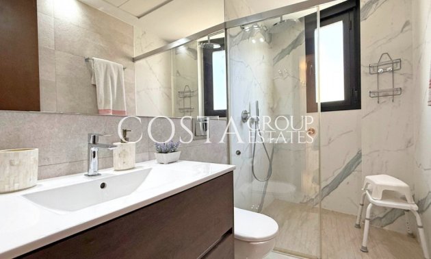 Herverkoop - Villa -
Orihuela Costa - Villamartin