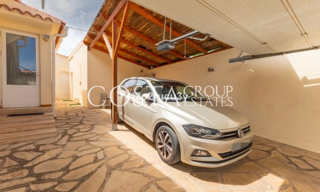 Herverkoop - Villa -
Teulada - Moraira