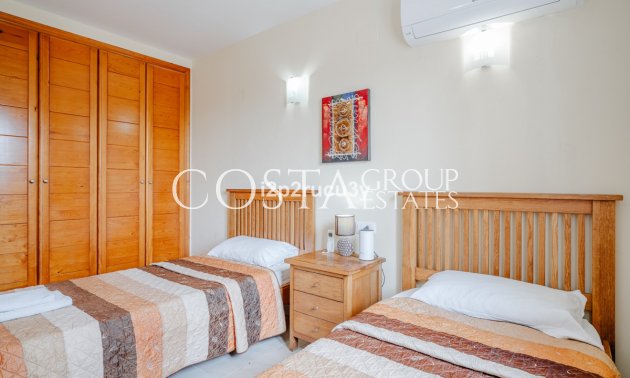 Herverkoop - Villa -
Teulada - Moraira