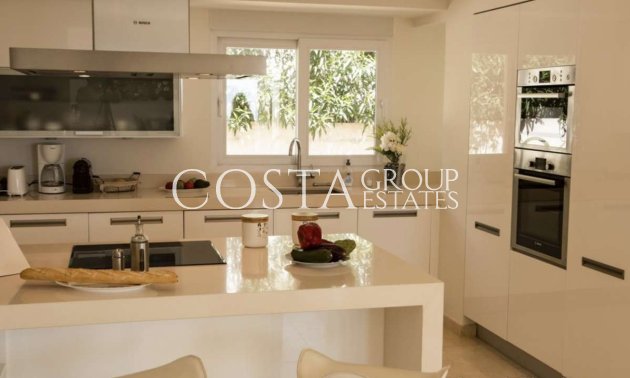 Wiederverkauf - Villa -
Teulada - Moraira