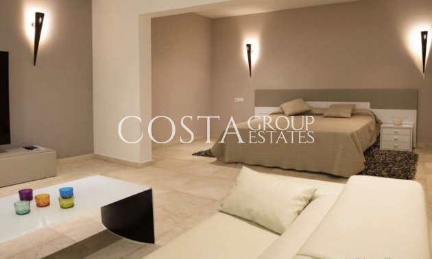 Wiederverkauf - Villa -
Teulada - Moraira