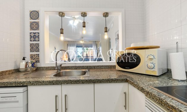 Revente - Apartments -
Orihuela Costa - Campoamor