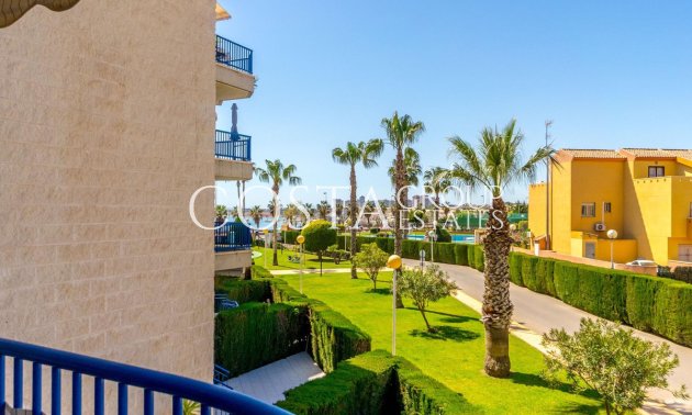 Revente - Apartments -
Orihuela Costa - Campoamor