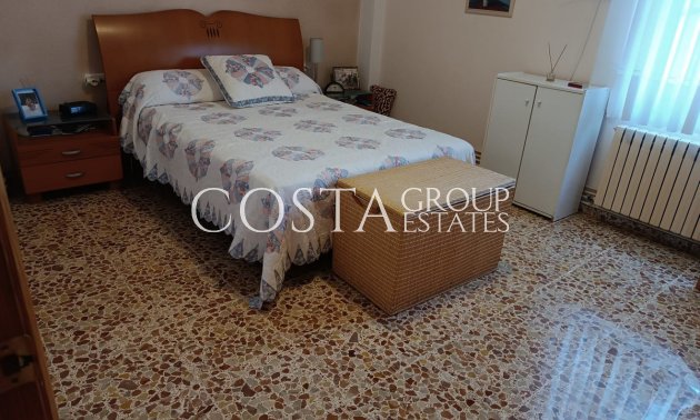 Revente - Villa -
Yecla - Yecla Centro