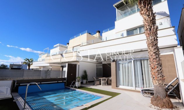 Revente - Villa -
Orihuela Costa - Lomas de Cabo Roig