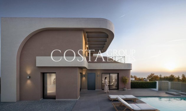 Nowy budynek - Willa -
Daya Nueva