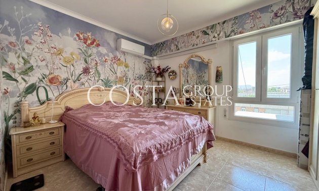 Odsprzedaż - Apartments -
Alicante - Alicante Centro