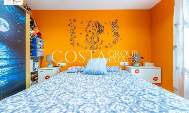 Odsprzedaż - Apartments -
Alicante - Alicante Centro