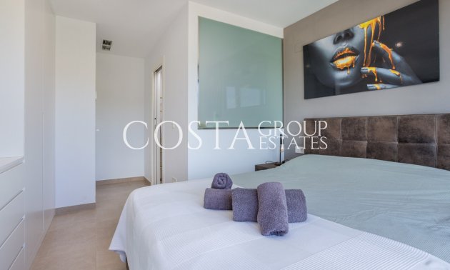 Wiederverkauf - Villa -
Benijofar