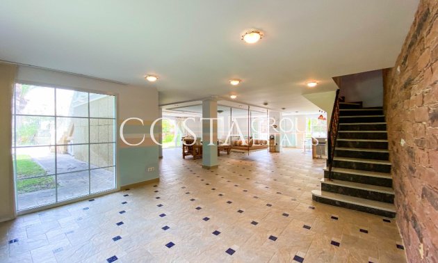 Odsprzedaż - Willa -
Orihuela Costa - Villamartin