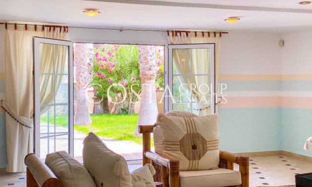 Odsprzedaż - Willa -
Orihuela Costa - Villamartin