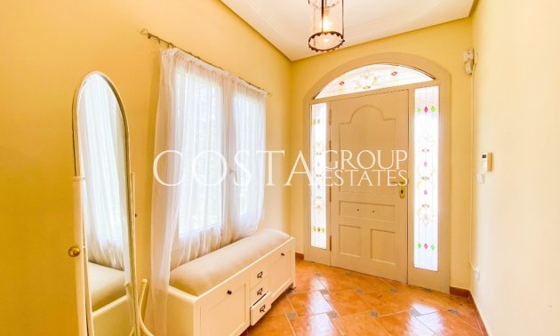 Odsprzedaż - Willa -
Orihuela Costa - Villamartin