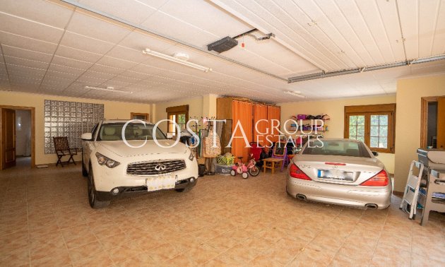 Odsprzedaż - Willa -
Orihuela Costa - Campoamor