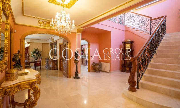 Odsprzedaż - Willa -
Orihuela Costa - Campoamor