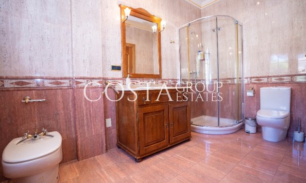 Odsprzedaż - Willa -
Orihuela Costa - Campoamor