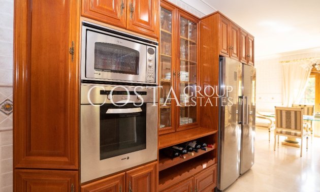 Odsprzedaż - Willa -
Orihuela Costa - Campoamor