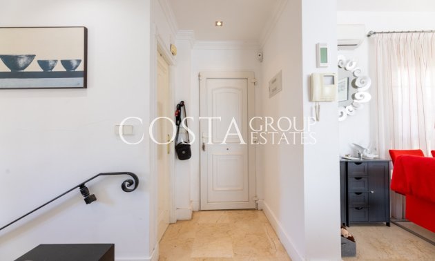 Odsprzedaż - Willa -
Orihuela Costa - Las Ramblas Golf