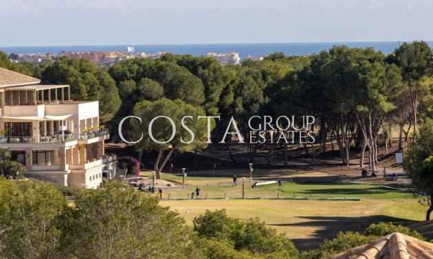 Odsprzedaż - Willa -
Orihuela Costa - Las Ramblas Golf