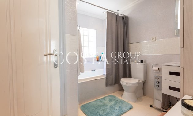 Odsprzedaż - Willa -
Orihuela Costa - Las Ramblas Golf