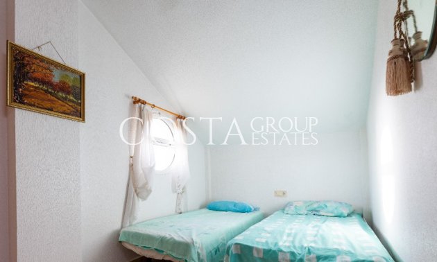 Odsprzedaż - Willa -
Orihuela Costa - Los Altos