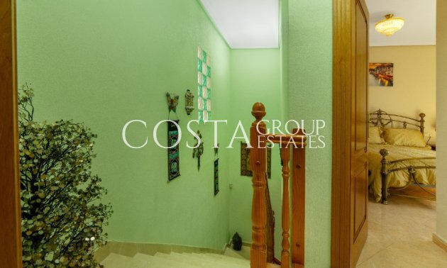 Odsprzedaż - Willa -
Orihuela Costa - Los Altos