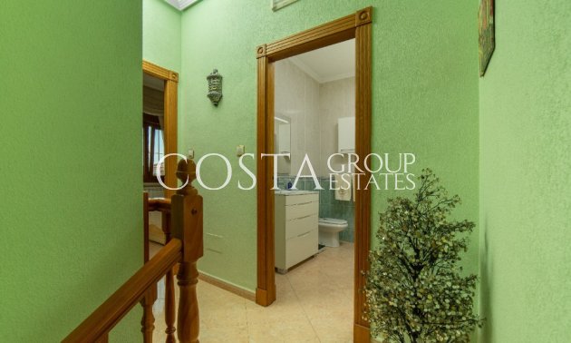 Odsprzedaż - Willa -
Orihuela Costa - Los Altos