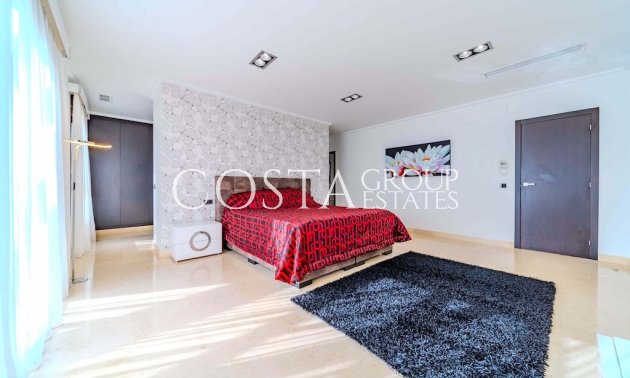 Odsprzedaż - Willa -
Orihuela Costa - Cabo Roig