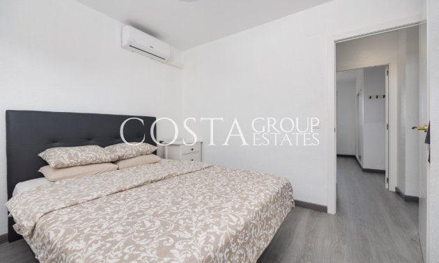 Odsprzedaż - Apartments -
Orihuela Costa - Punta Prima