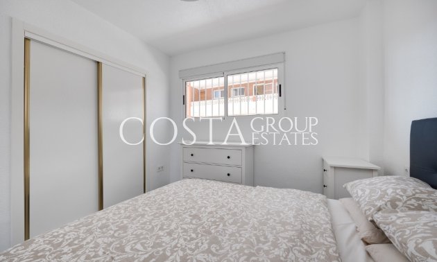 Odsprzedaż - Apartments -
Orihuela Costa - Punta Prima