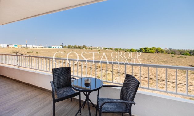 Odsprzedaż - Apartments -
Orihuela Costa - Punta Prima