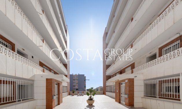 Odsprzedaż - Apartments -
Orihuela Costa - Punta Prima