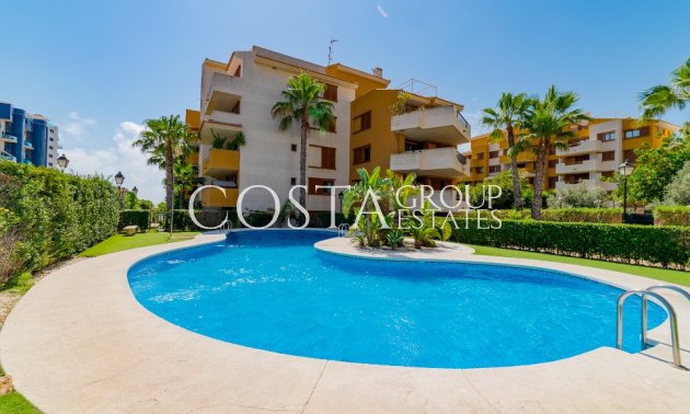 Odsprzedaż - Apartments -
Orihuela Costa - Punta Prima