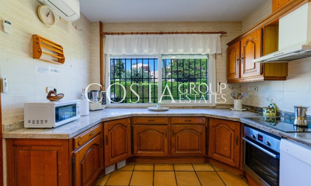 Odsprzedaż - Willa -
Orihuela Costa - Campoamor