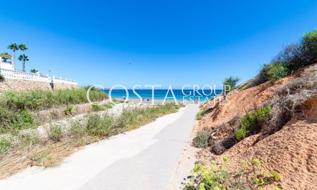 Odsprzedaż - Willa -
Orihuela Costa - Campoamor