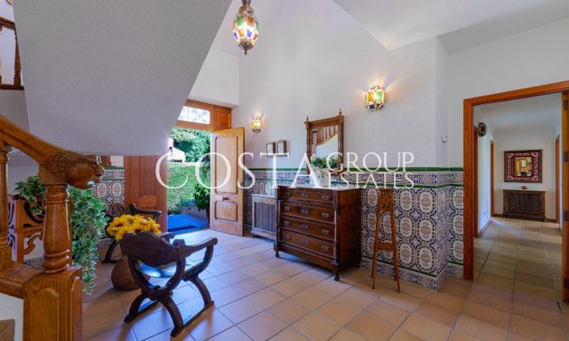 Odsprzedaż - Willa -
Orihuela Costa - Campoamor