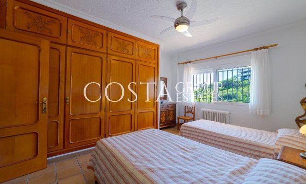 Odsprzedaż - Willa -
Orihuela Costa - Campoamor