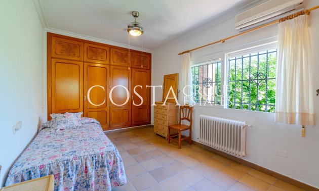 Odsprzedaż - Willa -
Orihuela Costa - Campoamor